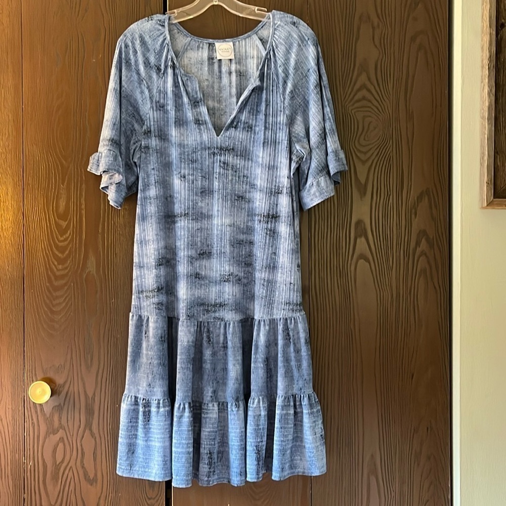 Violet short sleeved blue dress. Size Large